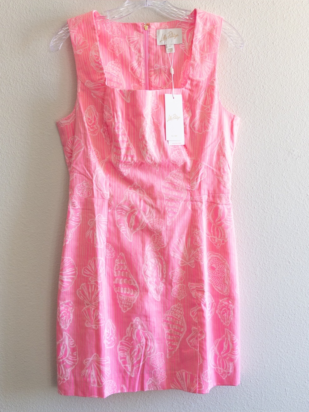NWT Lilly Pulitzer Kalinara Stretch Romper in Cool as Shell Overprint size 4